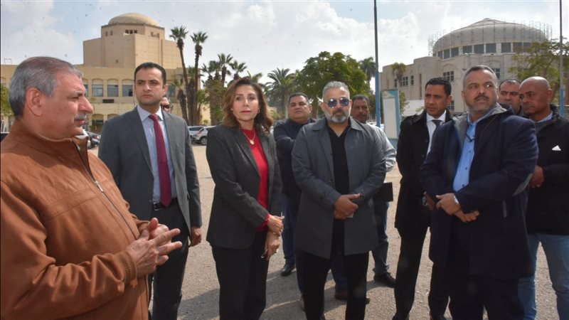 جولة وزيرة الثقافة،