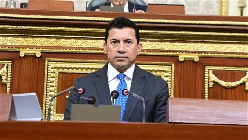 جلسة البرلمان بحضور