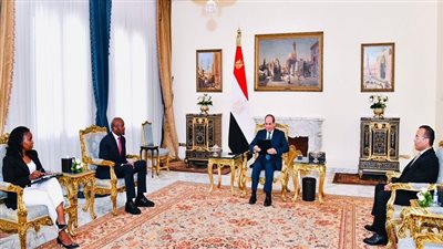  نشاط الرئيس اليوم، السيسي يستعرض أولويات الرئاسة المصرية للنيباد ويتسلم رسالة من رئيس كينيا