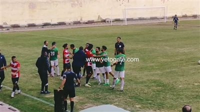 دوري القسم الثاني، مشادة قوية بين لاعبي بلدية المحلة وسبورتنج (فيديو) 