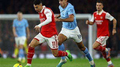  مباراة مانشستر سيتي وأرسنال في الدوري الإنجليزي