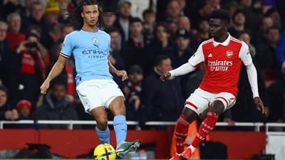  مباراة ألمان سيتي وأرسنال في الدوري الإنجليزي الآن  