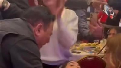 محمد فؤاد: عملت تكميم معدة وما شوفتش رغيف العيش من فترة (فيديو)