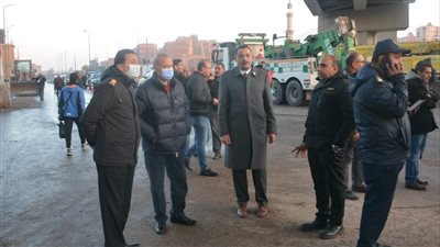  مرور القليوبية يطالب المواطنين بالالتزام بالتحويلات المرورية بعد سقوط كوبري الثلاجة