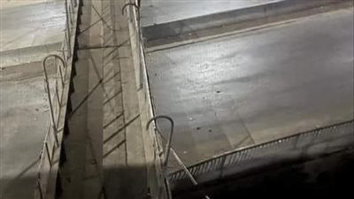 التفاصيل الكاملة لحادث سقوط كوبري مشاة بالزراعي.. ونش محمل بحفار السبب.. 5 أوناش تتولى الرفع