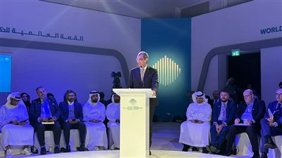 وزير الاتصالات: 7 ملايين مواطن أجروا 30 مليون معاملة بمنصة مصر الرقمية 