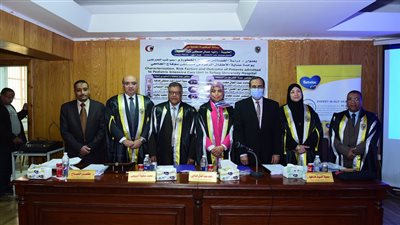 رئيس جامعة سوهاج يصدر قرارًا بإنشاء مركز دراسات وبحوث التنمية المستدامة 