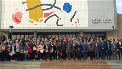 توعية موظفي الجهاز الإداري بالإسماعيلية بقدرات مصر العسكرية