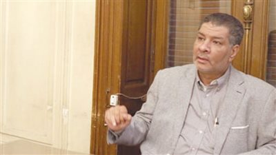 تجميد عضوية طارق سباق ومنعه من دخول حزب الوفد