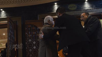 الطاهري ومسلم ورزق في عزاء الصحفي محمد أبو النور (صور)