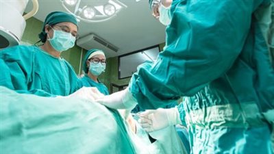 مريض ببني سويف يتوقف قلبه مرتين ولسان حاله ترتيل القرآن والتسبيح