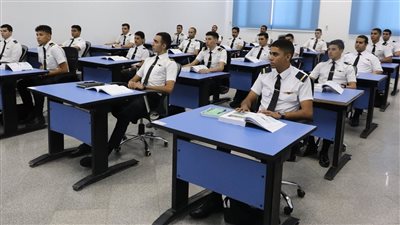 شروط الالتحاق ببرنامج المرحل الجوي بالأكاديمية المصرية لعلوم الطيران