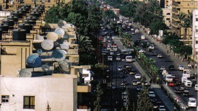 صورة توضيحية لأعمال الغلق الكلي لـ شارع الأهرام والطرق البديلة