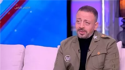 لؤي يحكي لأول مرة عن قصة ارتباطه بزوجته اللبنانية (فيديو)