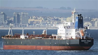 طائرة إيرانية تهاجم سفينة إسرائيلية في مياه الخليج العربي 