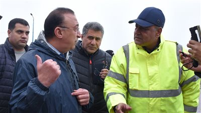 اليوم، الشريف يفتتح مهرجان الإسكندرية للتسوق لبيع السلع بأسعار مُخفضة