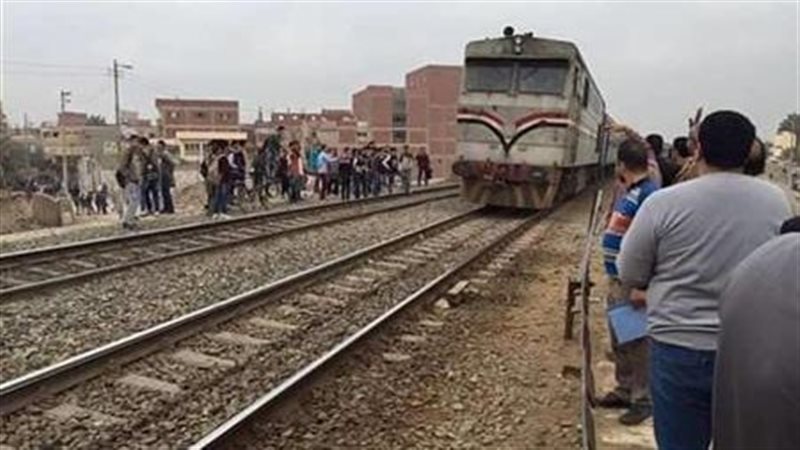 قطار ارشيفية، فيتو