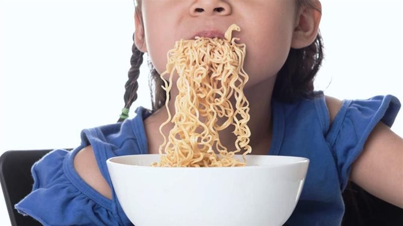 النودلز ، فيتو