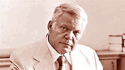  انسابت دموع السادات على استشهاده ، يوسف السباعي جبرتي العصر