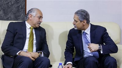 دوري أبطال أفريقيا، السفير المصري بالسودان يؤازر الأهلي أمام الهلال