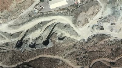 صور بالأقمار الصناعية ترجح حصول إيران على مقاتلات روسية حديثة