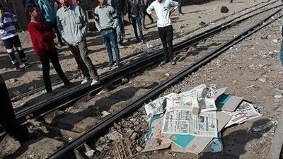 انفصل رأسه عن جسده، مصرع شاب دهسا تحت عجلات قطار بالدقهلية