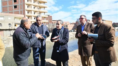 محافظ الغربية يتفقد مشروعات التطوير في سمنود