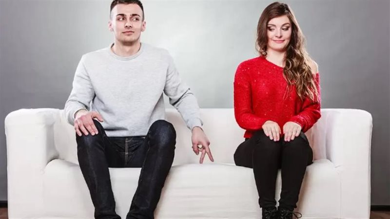 رجل وامرأة، فيتو