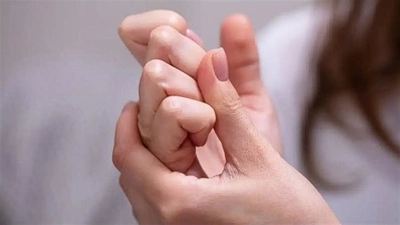 أعراض على أطراف الأصابع،