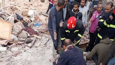 مصرع شخص وإصابة آخر فى انهيار عقار القباري