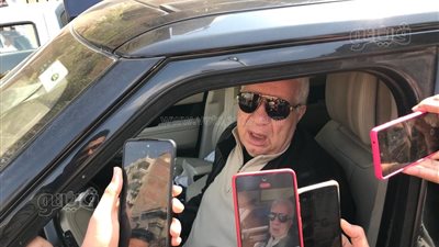 مرتضى منصور يصل المحكمة لحضور جلسة قيد ثلاثي نادي الزمالك 