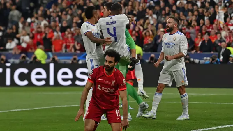 ليفربول وريال مدريد،
