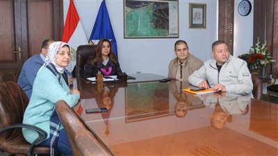  منال عوض تبحث خطة تطوير مدخل محافظة دمياط 