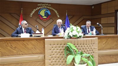 وزير التعليم: إجراءات عقابية ضد الطلاب المتغيبين