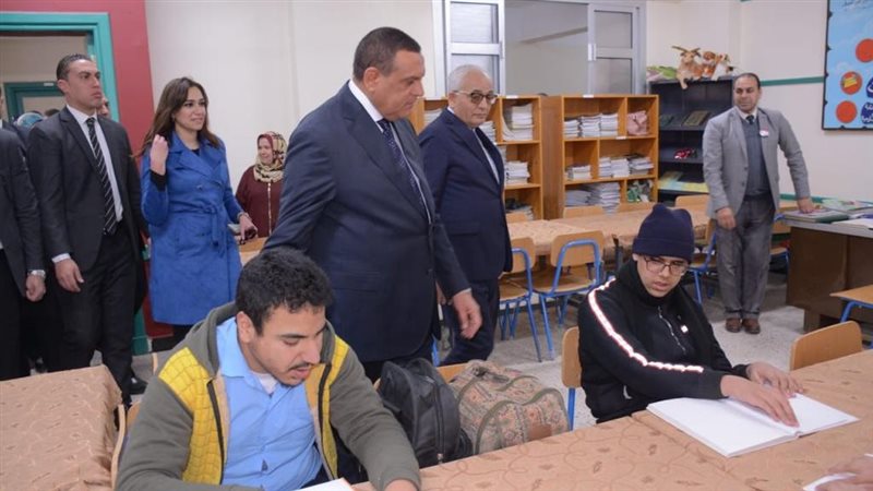 وزيرا التنمية المحلية