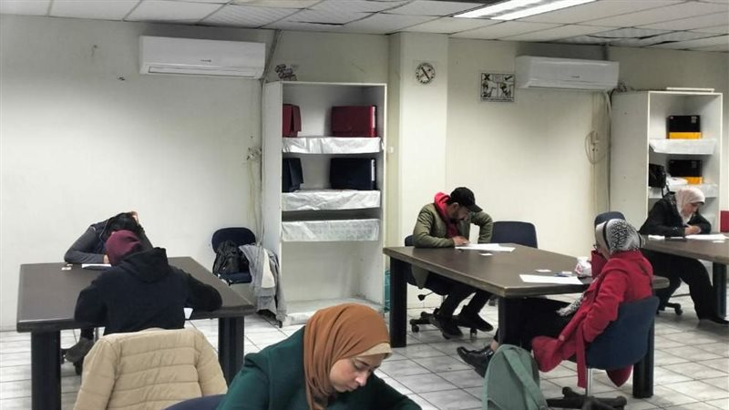 جانب من أعمال الاختبارات،