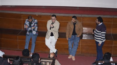 مناقشة مع صناع الأفلام المصرية بمهرجان الإسكندرية للفيلم القصير (صور)