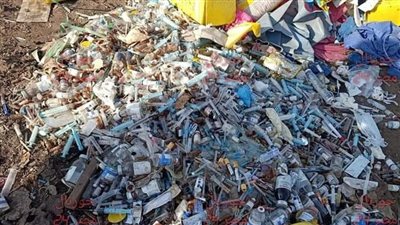 النفايات الطبية بؤرة مرض في مستشفيات الغربية.. مخلفات مجمع طنطا على بعد خطوات من مديرية الصحة