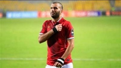 الأهلي، عماد متعب ملك البلس 90 يحتفل بعيد ميلاده الـ40 