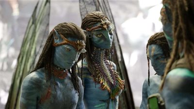 صناع AVATAR: THE WAY OF WATER للجمهور: الفيلم يحقق ثالث أعلى إيرادات في التاريخ (فيديو)