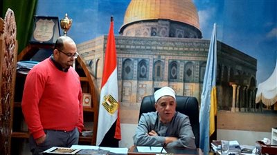 وكيل أوقاف الإسكندرية يستقبل مسئولي الدعوة الإلكترونية بالإدارات الفرعية