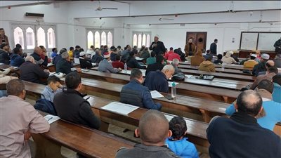 مدير الجامع الأزهر يتابع اختبارات رواق العلوم الشرعية بالقاهرة