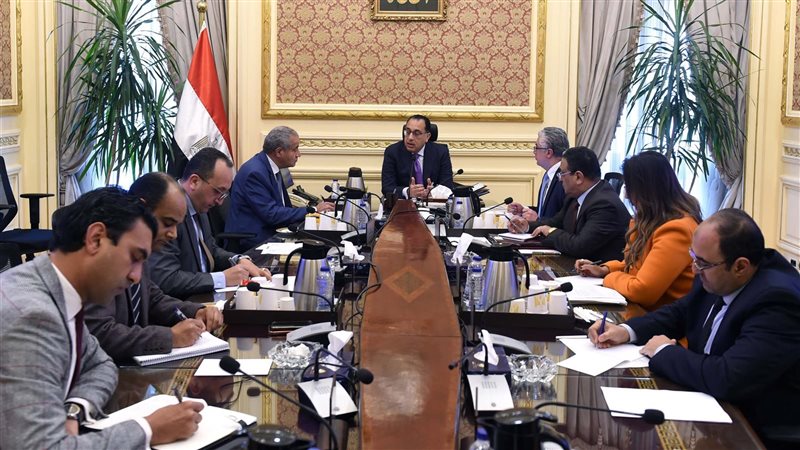 اجتماع برئاسة الدكتور