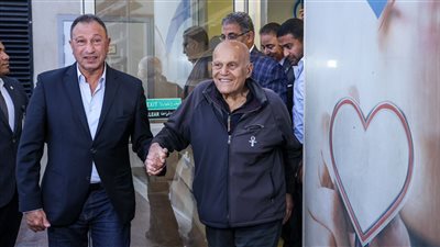 الخطيب عن زيارته لمؤسسة مجدي يعقوب: صرح كبير يساهم في علاج المصريين