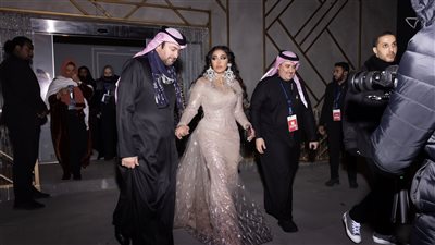 أحلام توجه رسالة رومانسية إلى زوجها مبارك الهاجري