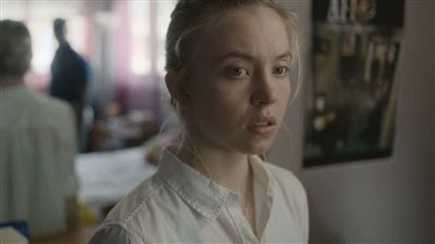 مهرجان برلين، سيدني سويني تتلقى إشادات بسبب دورها في فيلم Reality