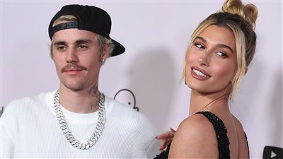 رد فعل جاستن بيبر على رجل تقدّم للزواج من هايلي (فيديو)