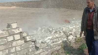 محافظ الشرقية: إزالة مباني مخالفة على مساحة 700 متر 