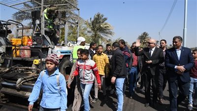  محافظ قنا يتفقد العمل بمستشفي قنا العام للاطمئنان على المرضى