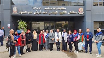 نائب رئيس جامعة عين شمس تزور مستشفى طب المسنين بالدمرداش